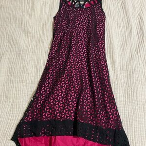 Pink and Black Sleeveless Dress